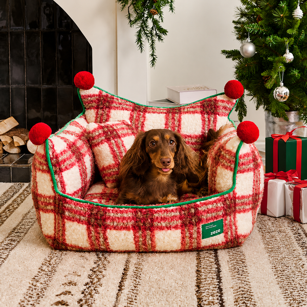 Pom-Pom Plaid Pet Sofa