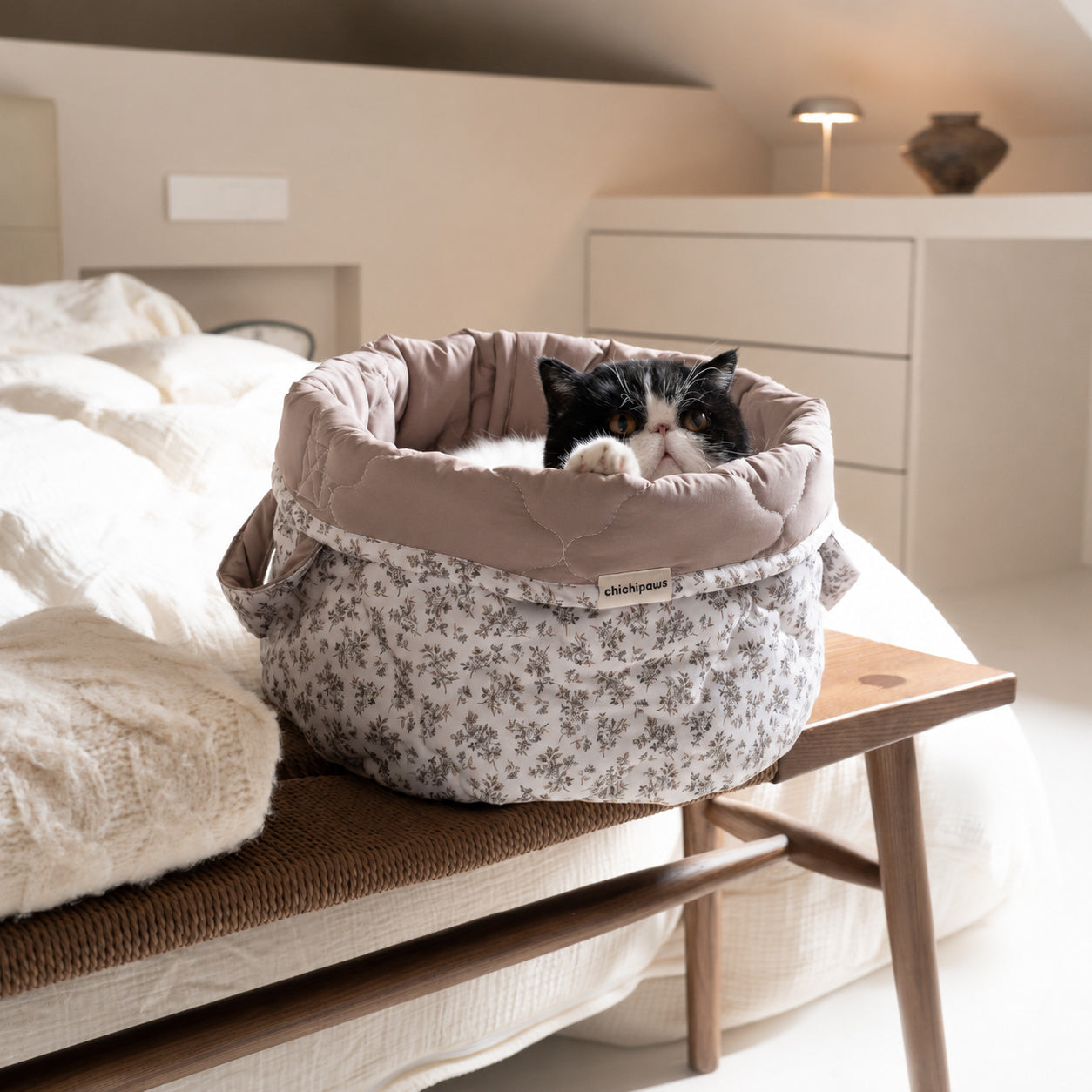 Adjustable Round Cat Nest Bed