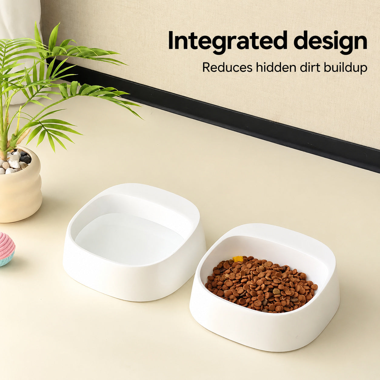 Minimal Tilt Pet Bowl