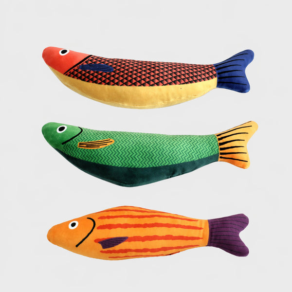 Catnip Fish Jingle Kick Toy