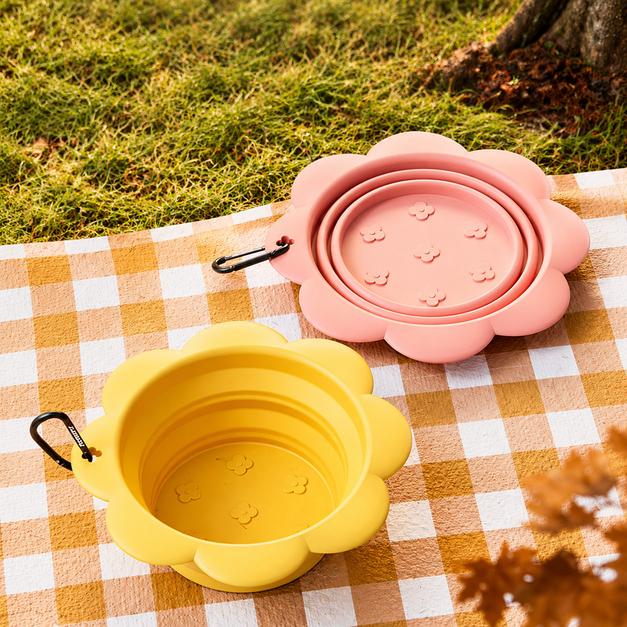 Collapsible silicone travel bowl
